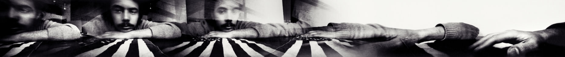 SelfWithFlag_1969